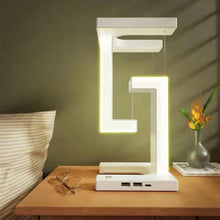 Carica l&#39;immagine nel visualizzatore di Gallery, Anti Gravity Wireless Charging Table Lamp
